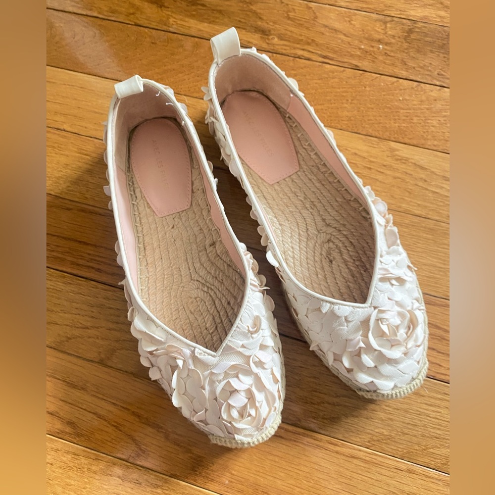 Average Les Filles slip on shoe